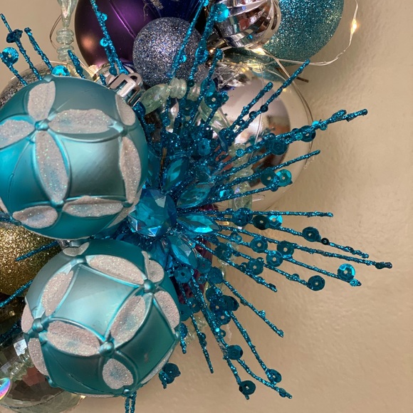 Disney Villain Ursula Ornament Wreath Day of Dead - Picture 9 of 13